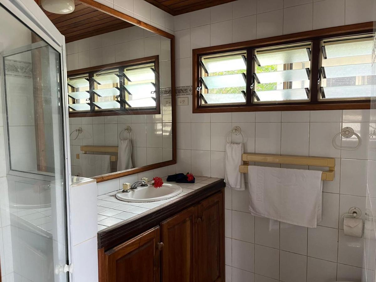 Tradewinds Villas Port Vila Buitenkant foto